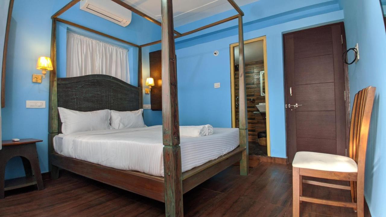 Shunyachi Lotusfeet Hotell Morjim Eksteriør bilde